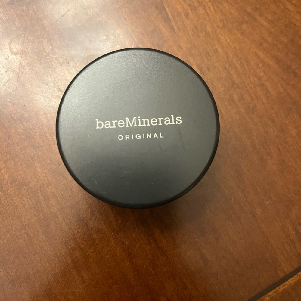 Bare Minerals Deepest Deep Foundation